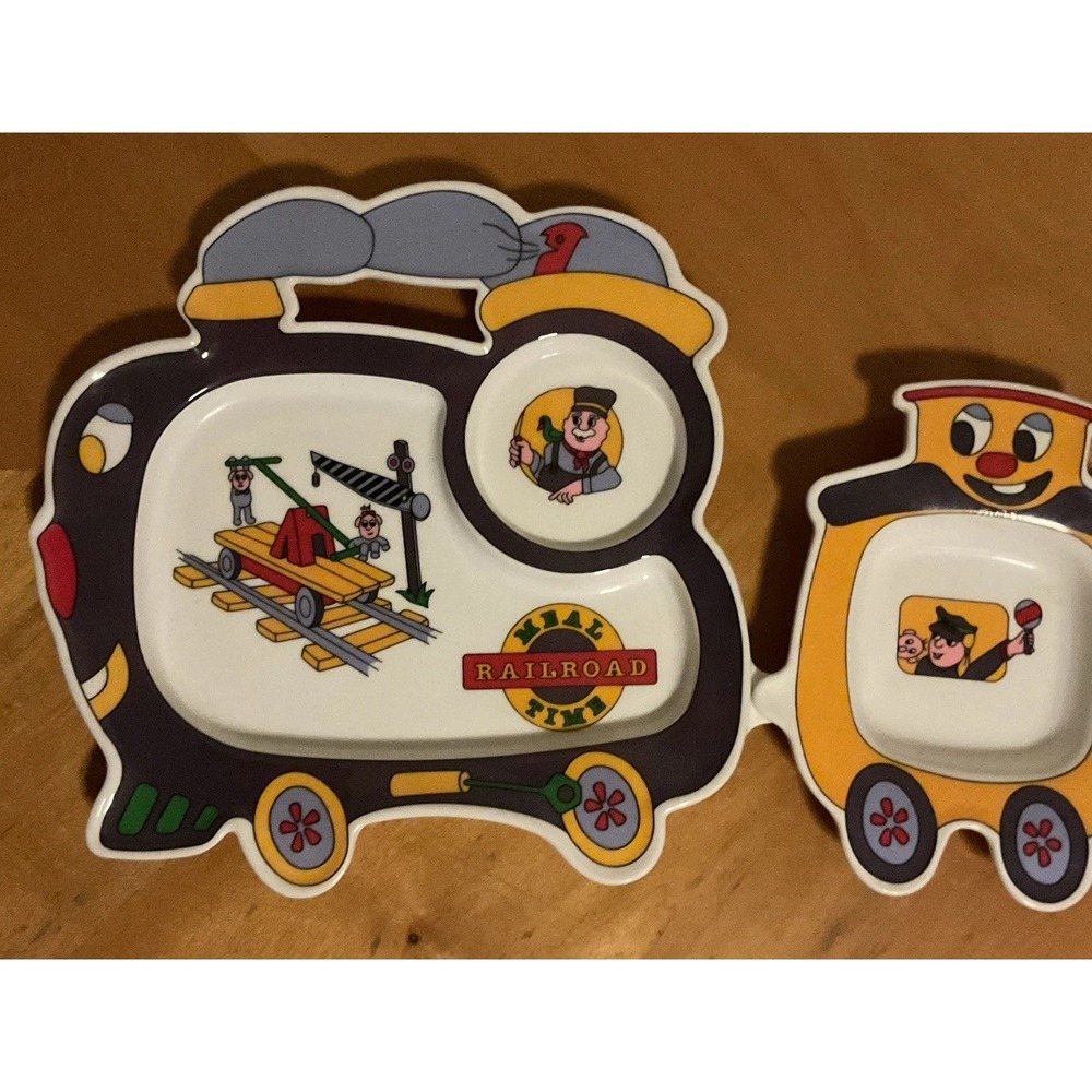 Oneida Railroad Meal Time Child's Divided Melamine Plate And‎ Bowl Set